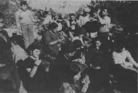 {short description of image}