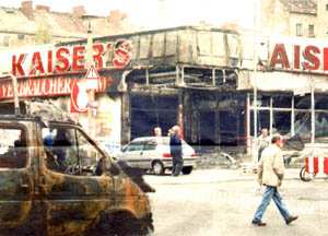 Il supermercato dopo l'attacco autonomo